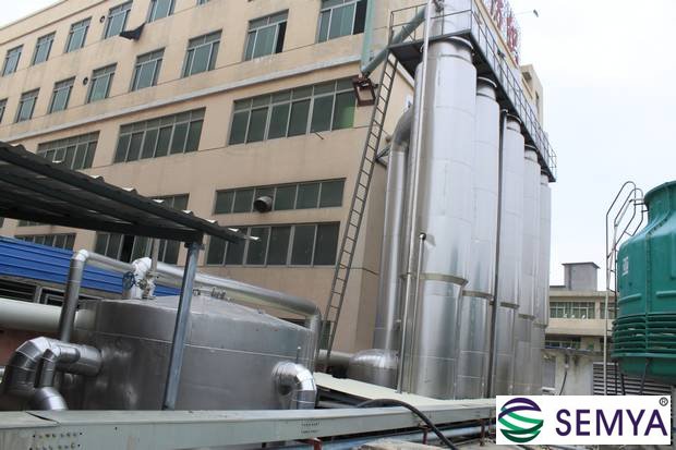 四效降膜式蒸發(fā)器